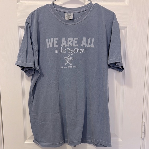Comfort Colors Tops - ✏️Comfort Colors AP Lang tee